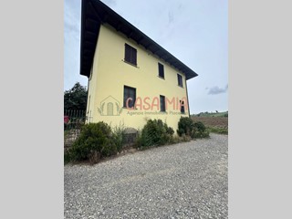 Casa Indipendente in Vendita a Alta Val Tidone, 360'000€, 150 m²