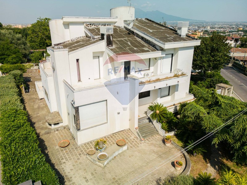 Villa in Vendita a Sant'Egidio del Monte Albino, 1'100'000&euro;, 500 m²