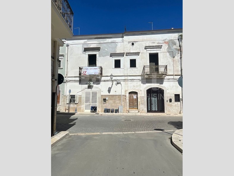 Appartamento in Vendita a Trinitapoli, 100'000€, 125 m²