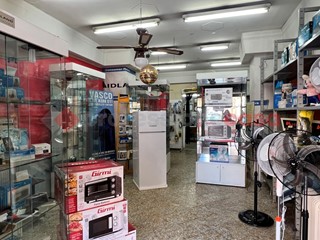 Negozio in Vendita a Taranto, 53'000€, 45 m²