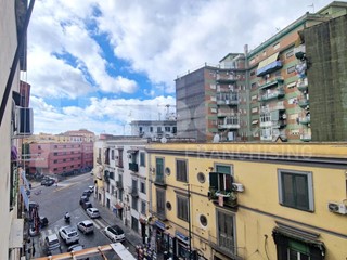 Monolocale in Vendita a Napoli, 70'000€, 45 m²