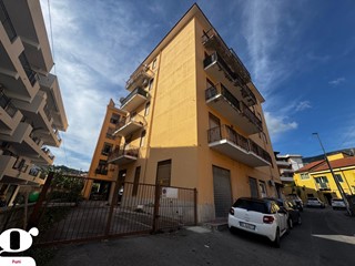 Quadrilocale in Vendita a Patti, 138'000€, 130 m²