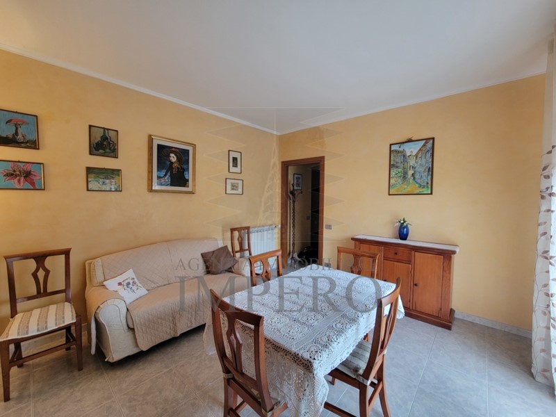 Trilocale in Vendita a Camporosso, 165'000€, 70 m², arredato