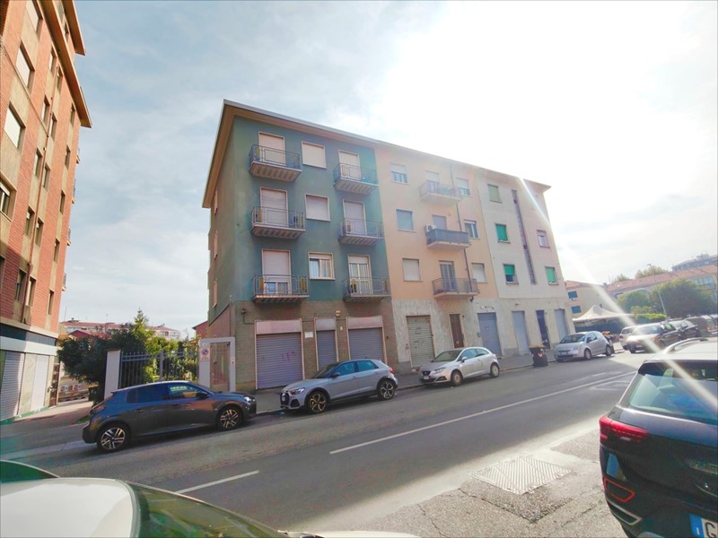 Bilocale in Vendita a Torino, 52'000€, 40 m², arredato