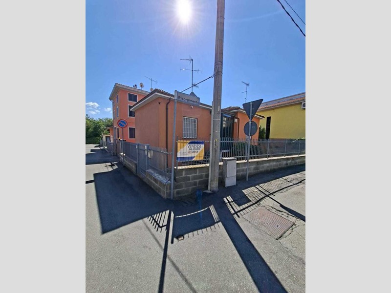 Casa Indipendente in Vendita a Medesano, zona Felegara, 110'000&euro;, 75 m²