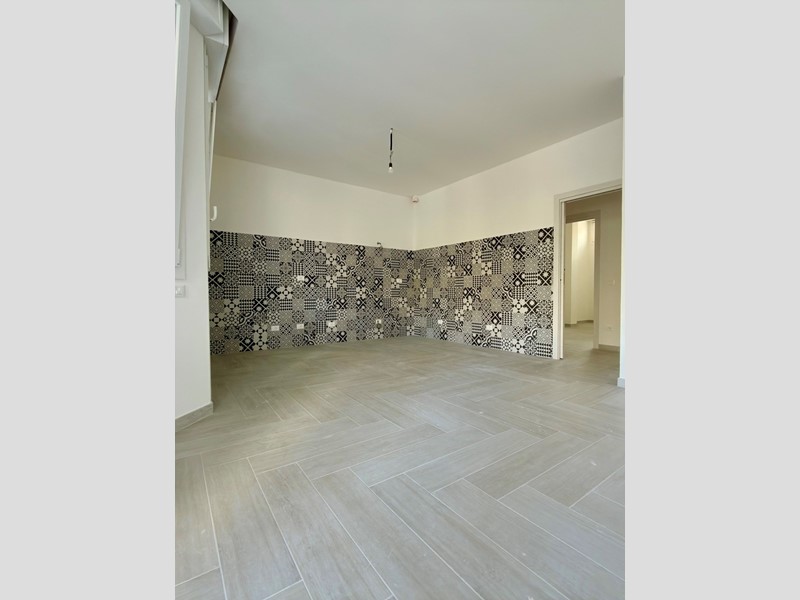 Trilocale in Vendita a Castello d'Argile, 225'000€, 84 m²