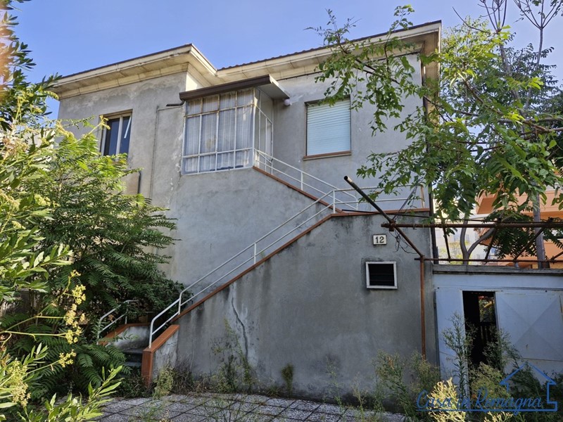 Quadrilocale in Vendita a Rimini, zona Regioni, 235'000€, 111 m²