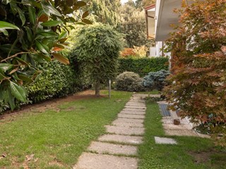 Appartamento in Vendita a Casier, zona Dosson, 250'000€, 115 m², con Box