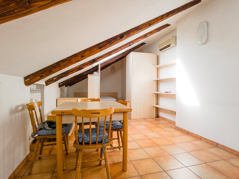 Bilocale in Vendita a Torino, zona Cenisia, 89'000€, 48 m²