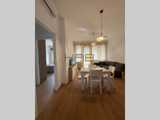 Bilocale in Vendita a Busto Arsizio, 149'000&euro;, 71 m², arredato, con Box