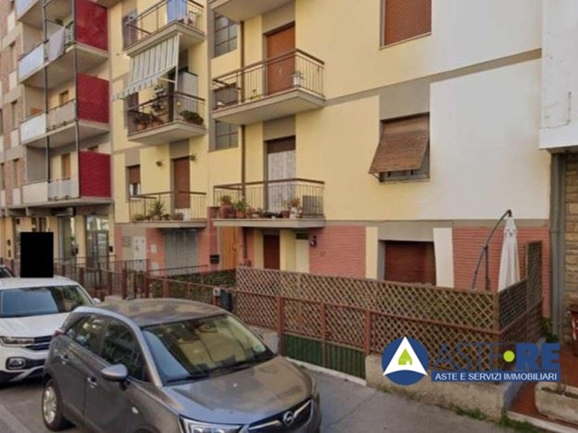 Quadrilocale in Vendita a Campi Bisenzio, 138'750€, 101 m²