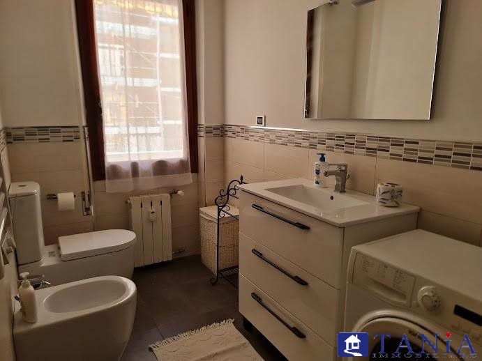 Quadrilocale in Vendita a Carrara, 220'000€, 90 m²