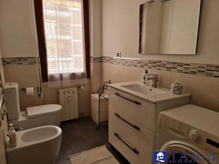 Quadrilocale in Vendita a Carrara, 220'000€, 90 m²