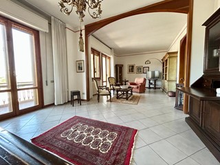 Attico in Vendita a Empoli, 260'000€, 131 m², con Box