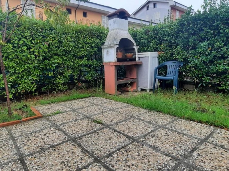 Appartamento in Vendita a Montopoli in Val d'Arno, zona San Romano, 175'000€, 87 m², con Box