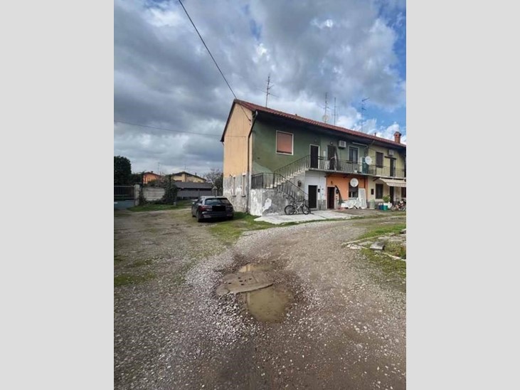 Quadrilocale in Vendita a Corbetta, 25'500€, 42 m²