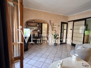 Quadrilocale in Vendita a Viareggio, 169'000€, 75 m², arredato