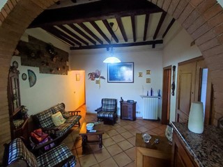 Appartamento in Vendita a Volterra, 199'000€, 147 m², arredato