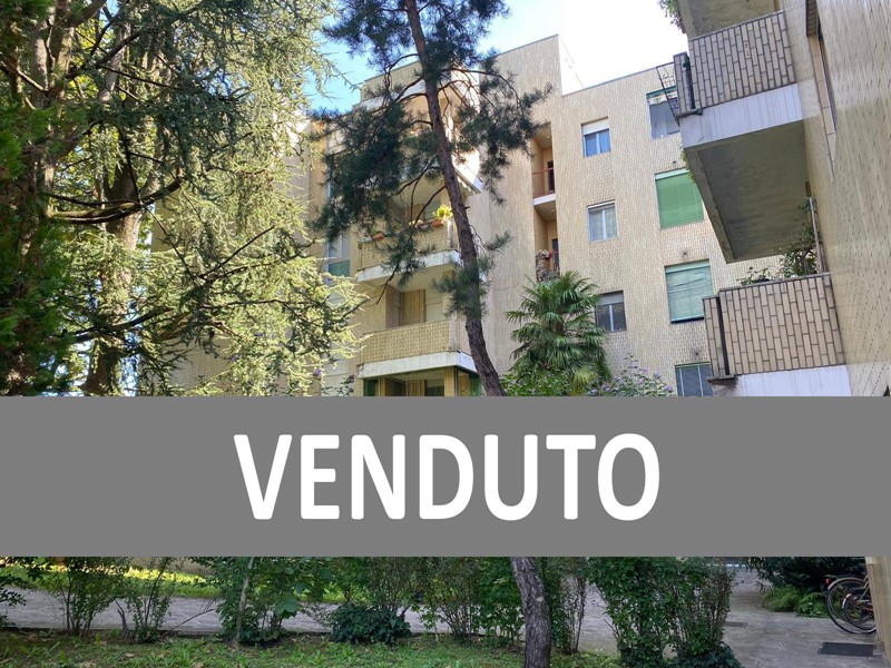 Trilocale in Vendita a Vimercate, 135'000€, 94 m²
