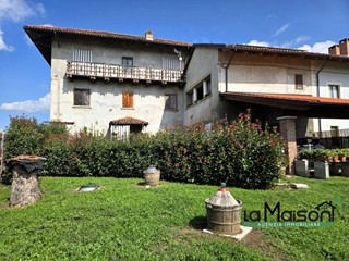 Casa Semi Indipendente in Vendita a Vische, 265'000€, 400 m²