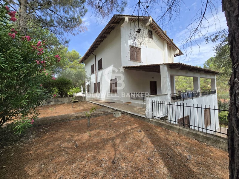 Casa Semi Indipendente in Vendita a Torchiara, 188'000&euro;, 138 m²