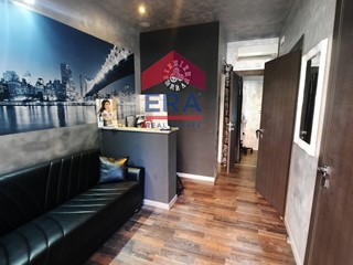 Immobile commerciale in Vendita a Roma, 110'000€, 45 m²