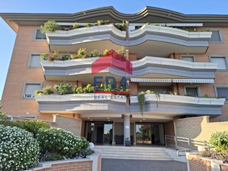 Trilocale in Vendita a Roma, 370'000&euro;, 79 m²