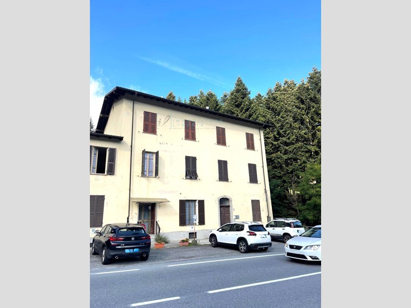 Trilocale in Vendita a Pornassio, 48'000€, 63 m²