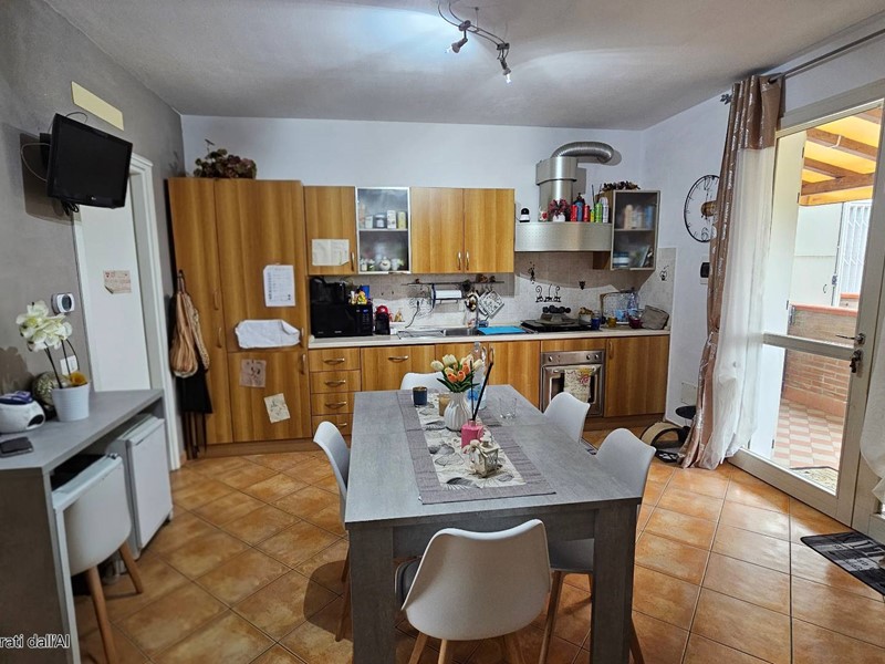 Casa Indipendente in Vendita a Ravenna, 138'000€, 82 m²