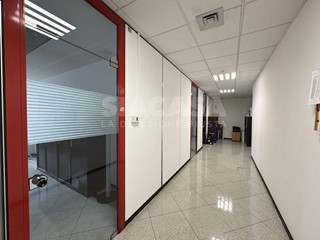 Ufficio in Affitto a Cinisello Balsamo, 6'000€, 29 m²