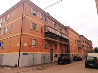 Quadrilocale in Vendita a Ferrara, 95'000€, 90 m²