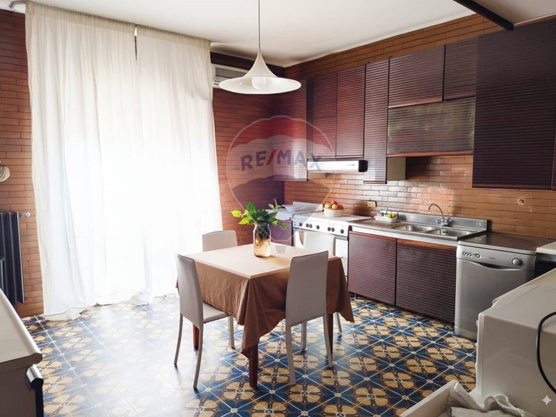 Stanza in Affitto a Foggia, 250€, 200 m²