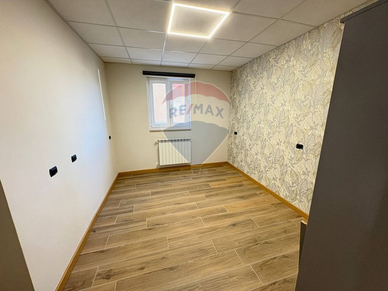 Bilocale in Affitto a Frosinone, 750€, 70 m²
