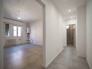Bilocale in Vendita a Lecco, 119'000€, 60 m²
