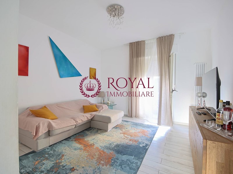 Trilocale in Vendita a Livorno, 250'000€, 90 m²