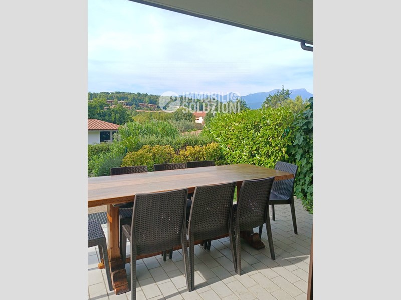 Villetta a schiera in Affitto a Padenghe sul Garda, 900€, 90 m²