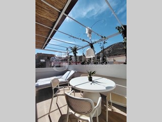 Trilocale in Vendita a Palermo, 237'000€, 112 m², arredato