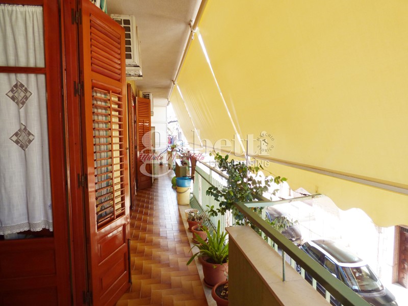 Trilocale in Vendita a Bagheria, 77'000€, 98 m²