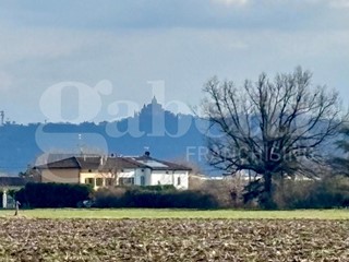 Villa bifamiliare in Vendita a Calderara di Reno, 439'000€, 220 m²