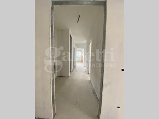 Appartamento in Vendita a Macerata, 201'500€, 94 m²