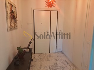 Quadrilocale in Affitto a Grottaferrata, 1'400€, 135 m², arredato