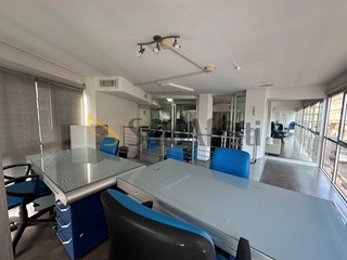 Ufficio in Affitto a Latina, 500€, 14 m²