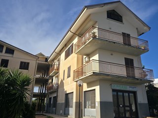 Trilocale in Vendita a Ascea, zona Velia , 169'000&euro;, 90 m²
