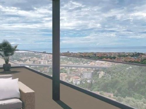 Attico in Vendita a Chiavari, zona RI ALTO, 590'000€, 140 m²