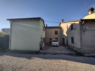 Rustico in Vendita a Castell'Arquato, zona Località Vigostano , 59'000€, 170 m²