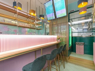 Negozio in Vendita a Roma, 15'000€, 60 m²