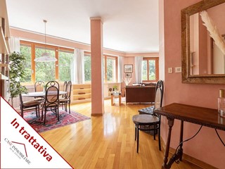 Appartamento in Vendita a Roma, 615'000&euro;, 180 m²