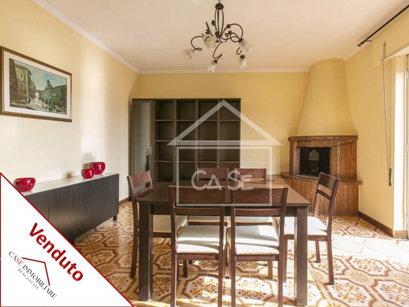 Trilocale in Vendita a Roma, 155'000&euro;, 95 m²