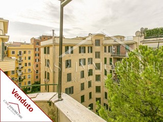 Trilocale in Vendita a Roma, 510'000&euro;, 95 m²