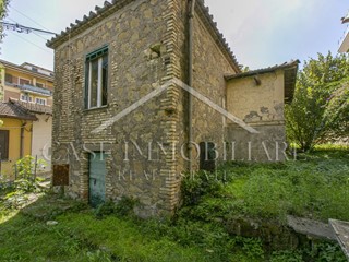 Casale in Vendita a Roma, 615'000€, 160 m²